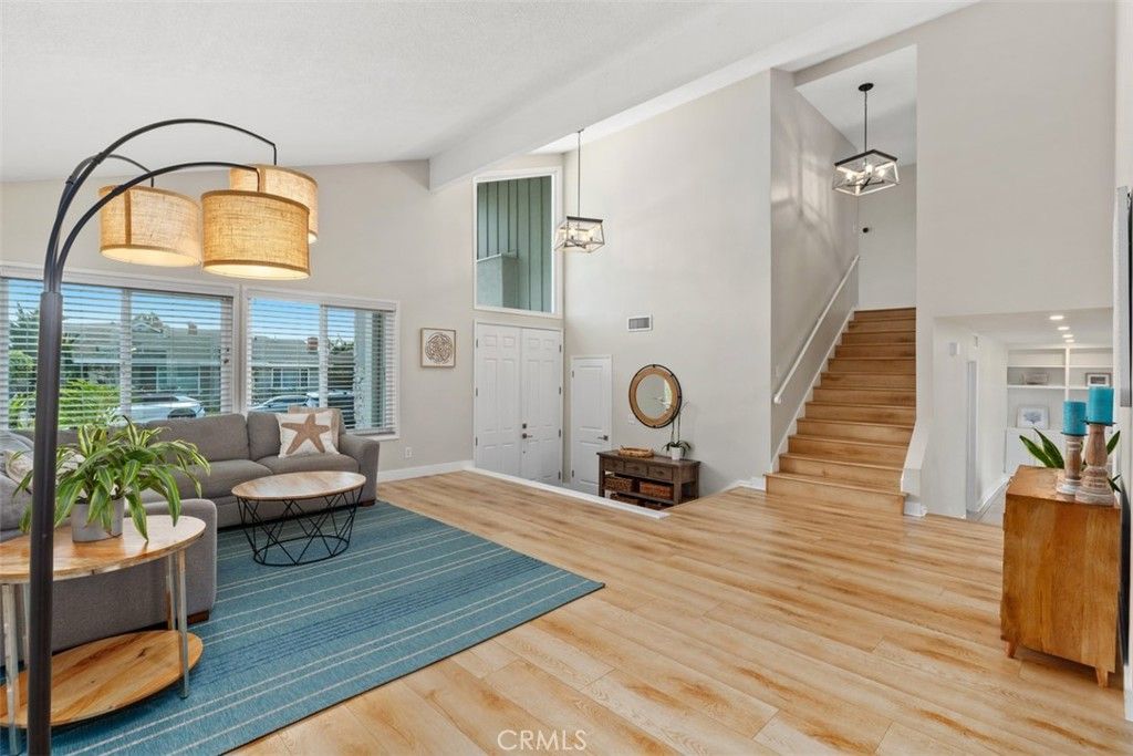 Image 6 of property listing at 4373 Birchwood, Seal Beach, CA 90740
