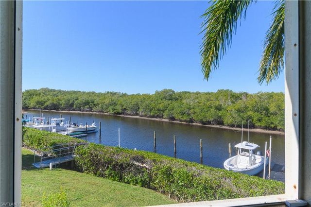 162 Newport DR 1207, Naples, FL 34114