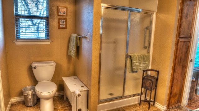 6496 N US HIGHWAY 83, Leakey, TX 78873