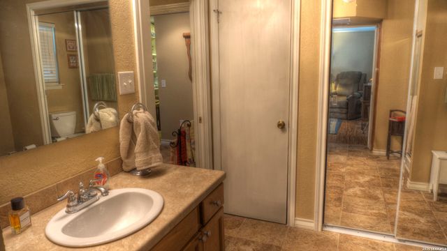 6496 N US HIGHWAY 83, Leakey, TX 78873