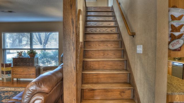 6496 N US HIGHWAY 83, Leakey, TX 78873