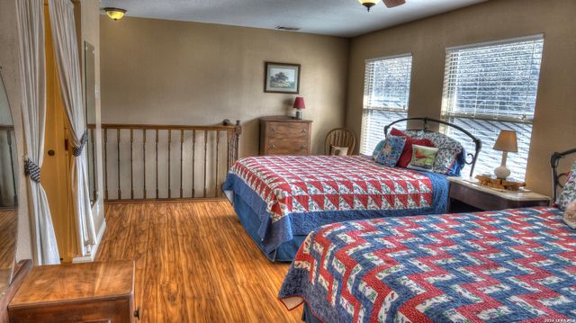 6496 N US HIGHWAY 83, Leakey, TX 78873