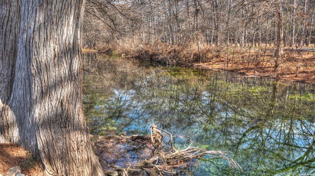 6496 N US HIGHWAY 83, Leakey, TX 78873