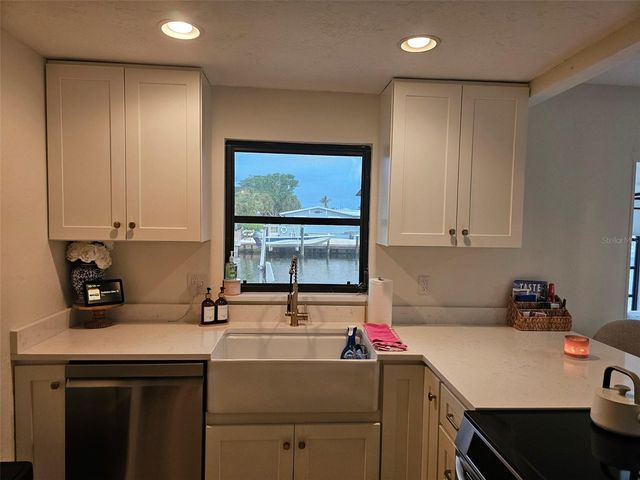 4214 EL DORADO COVE V-10, Bradenton, FL 34210