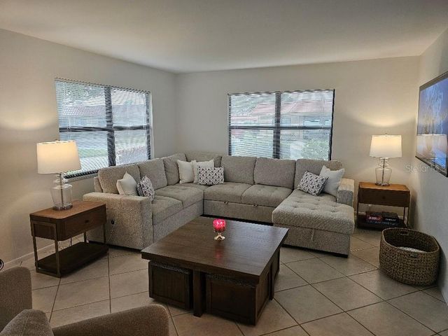 4214 EL DORADO COVE V-10, Bradenton, FL 34210