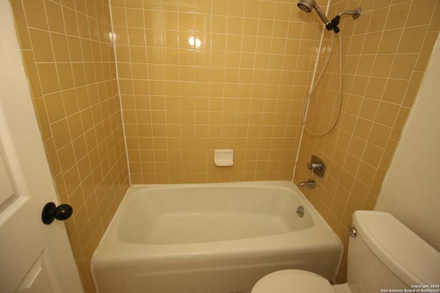 13523 Brinwood, Universal City, TX 78148