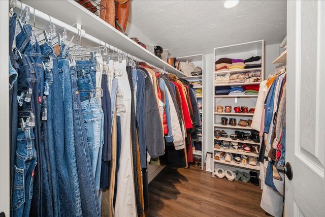 1508 W Knox Ave, Spokane, WA 99205