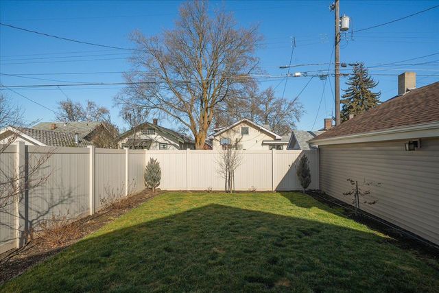 1508 W Knox Ave, Spokane, WA 99205