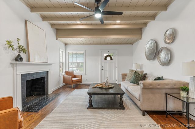 1212 S Yale Avenue, Tulsa, OK 74112