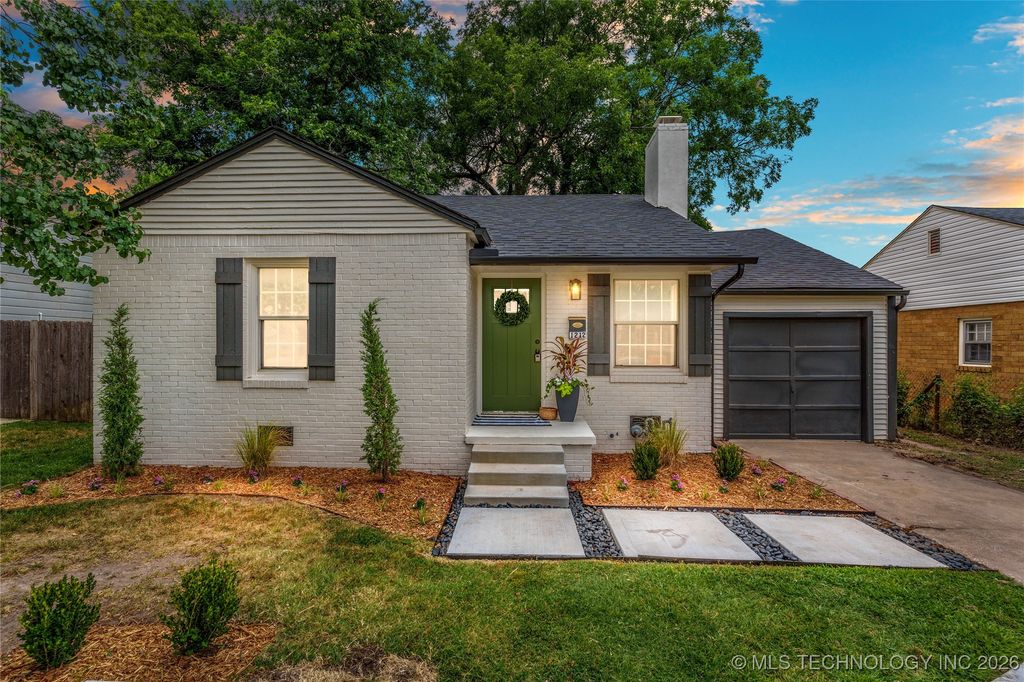 1212 S Yale Avenue, Tulsa, OK 74112