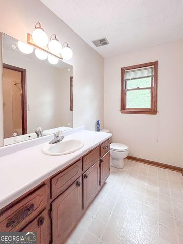 521 Sandstone Drive, Athens, GA 30605