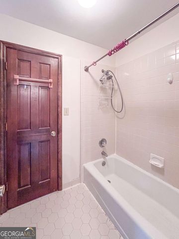 521 Sandstone Drive, Athens, GA 30605