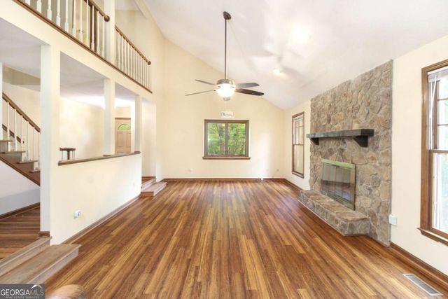 521 Sandstone Drive, Athens, GA 30605