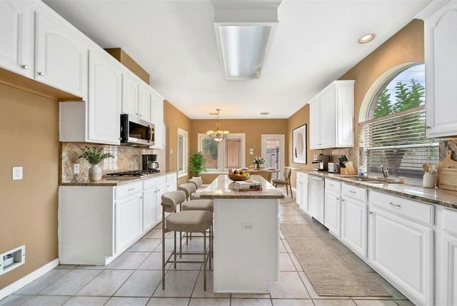 4226 Merriweather Street, Sugar Land, TX 77478