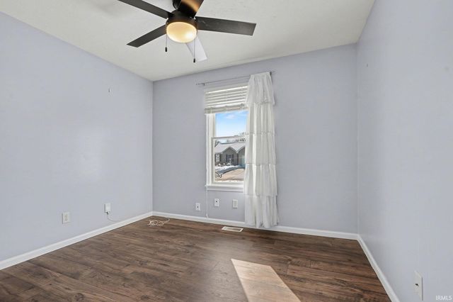 25795 Pack Trail, South Bend, IN 46628