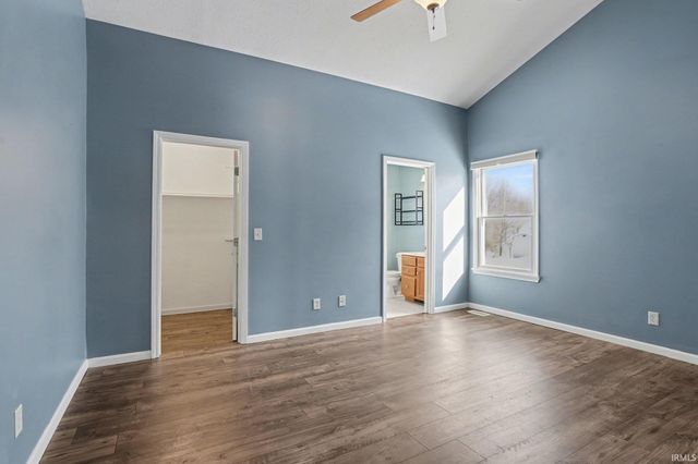 25795 Pack Trail, South Bend, IN 46628