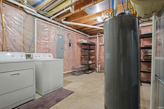 25795 Pack Trail, South Bend, IN 46628