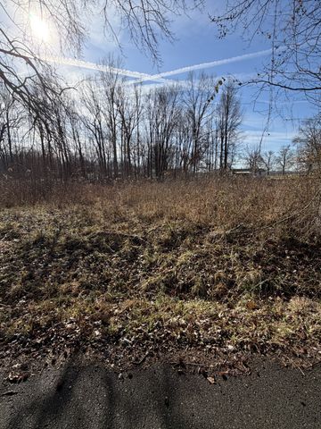 1 Grant St, Clarksville, TN 37043