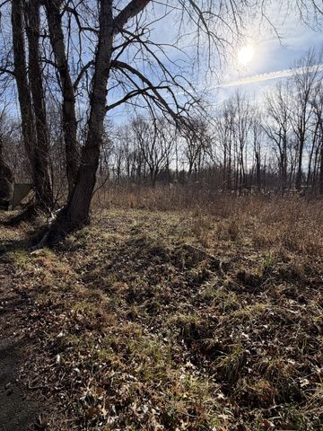 1 Grant St, Clarksville, TN 37043