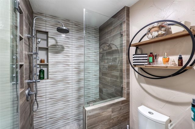 28831 Diamondhead S, Conroe, TX 77356