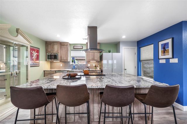 28831 Diamondhead S, Conroe, TX 77356