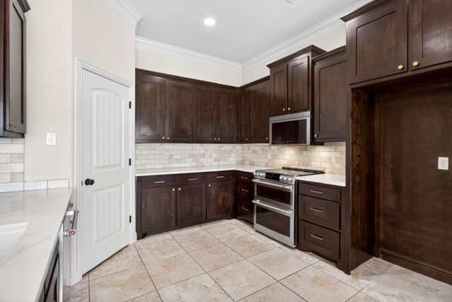 7320 Spring Ranch Court, Godley, TX 76044