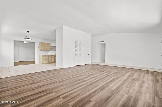 468 BORRETT Street, El Paso, TX 79907
