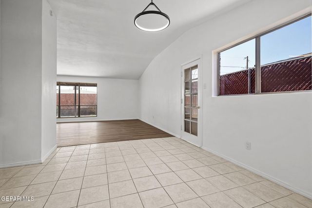 468 BORRETT Street, El Paso, TX 79907