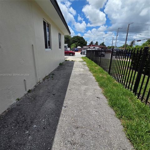 17301 NW 47th Avenue, Miami Gardens, FL 33055