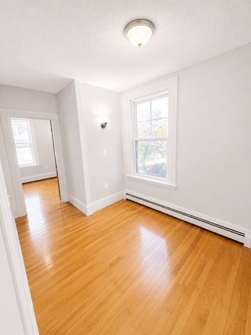 29 East Cottage, Boston, MA 02125