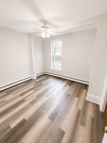 29 East Cottage, Boston, MA 02125