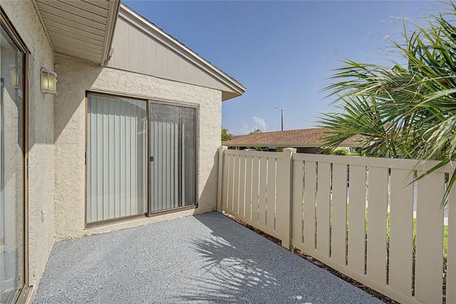 75 POOLE PLACE, Oldsmar, FL 34677