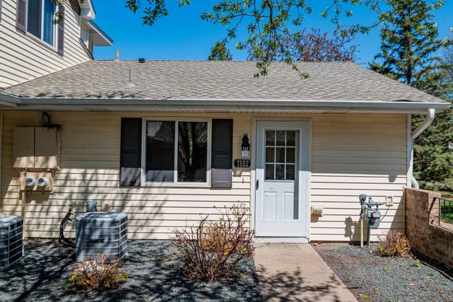 7552 15th Street Lane N, Oakdale, MN 55128