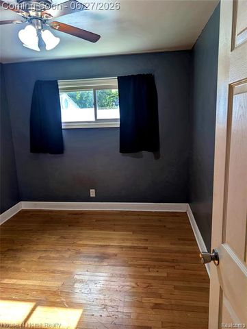 3998 Capitol Avenue, Warren, MI 48091