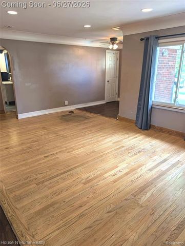 3998 Capitol Avenue, Warren, MI 48091