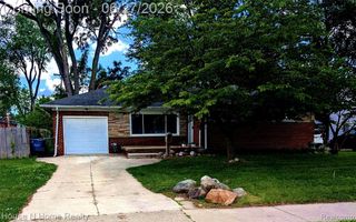 3998 Capitol Avenue, Warren, MI 48091
