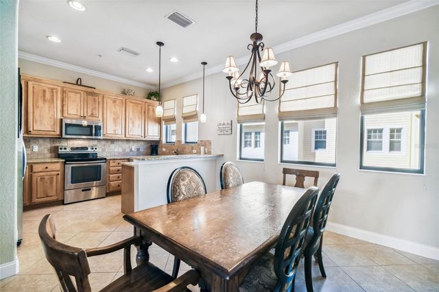 6031 BOWEN DANIEL DRIVE 103, Tampa, FL 33616