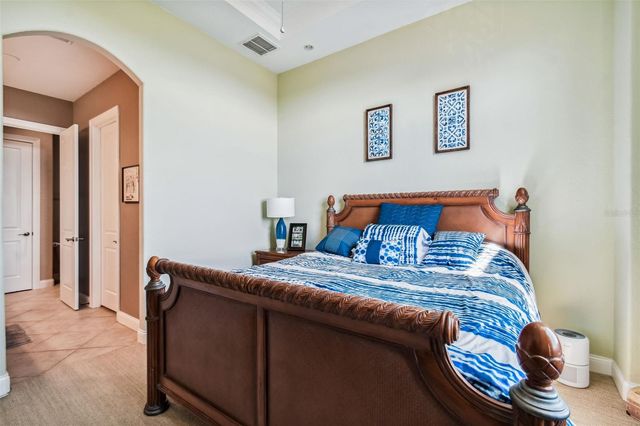 6031 BOWEN DANIEL DRIVE 103, Tampa, FL 33616