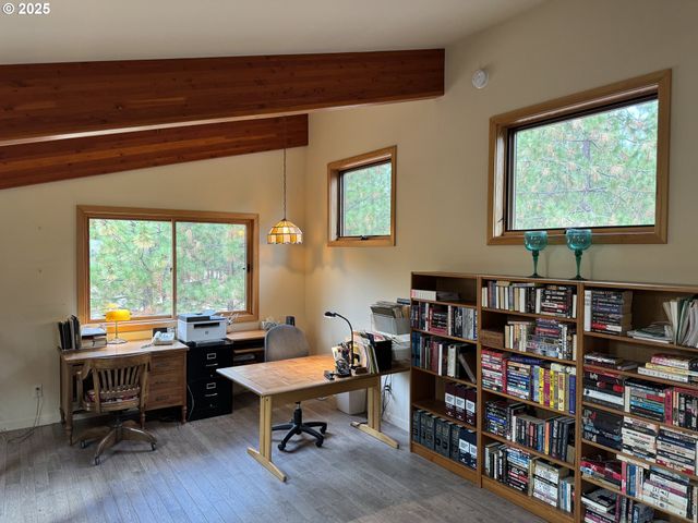 73 LONG Rd, Wahkiacus, WA 98670