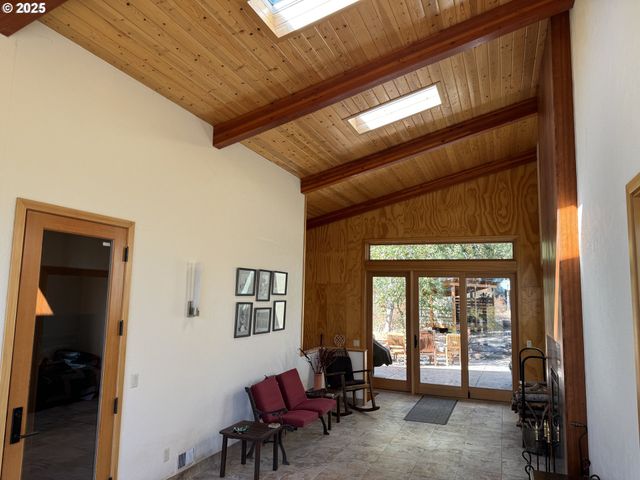 73 LONG Rd, Wahkiacus, WA 98670