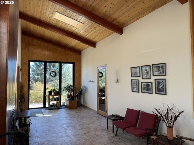 73 LONG Rd, Wahkiacus, WA 98670