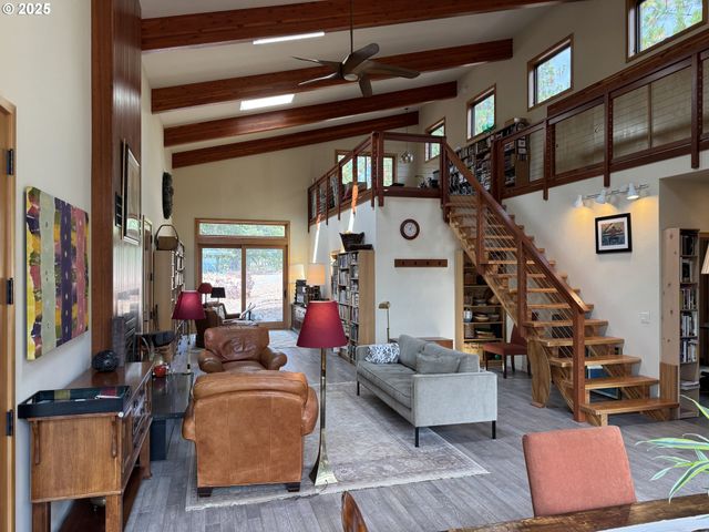 73 LONG Rd, Wahkiacus, WA 98670