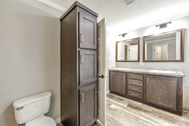 108 Eauclair Drive, Thibodaux, LA 70301