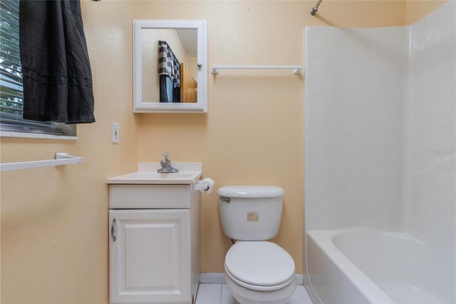 1163 LAKE DRIVE, Lake Wales, FL 33859