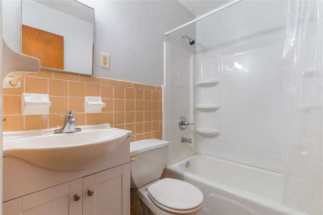 1163 LAKE DRIVE, Lake Wales, FL 33859