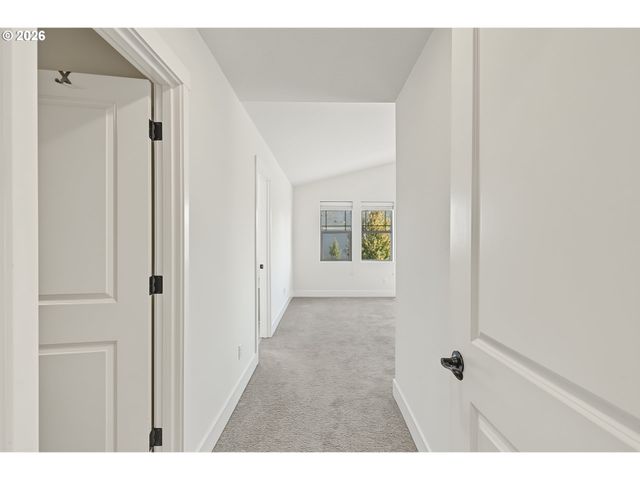 10253 Nw 291ST Ave, North Plains, OR 97133