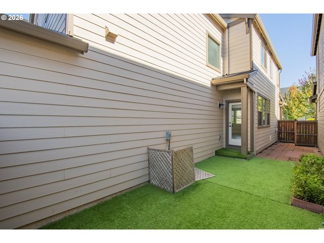 10253 Nw 291ST Ave, North Plains, OR 97133