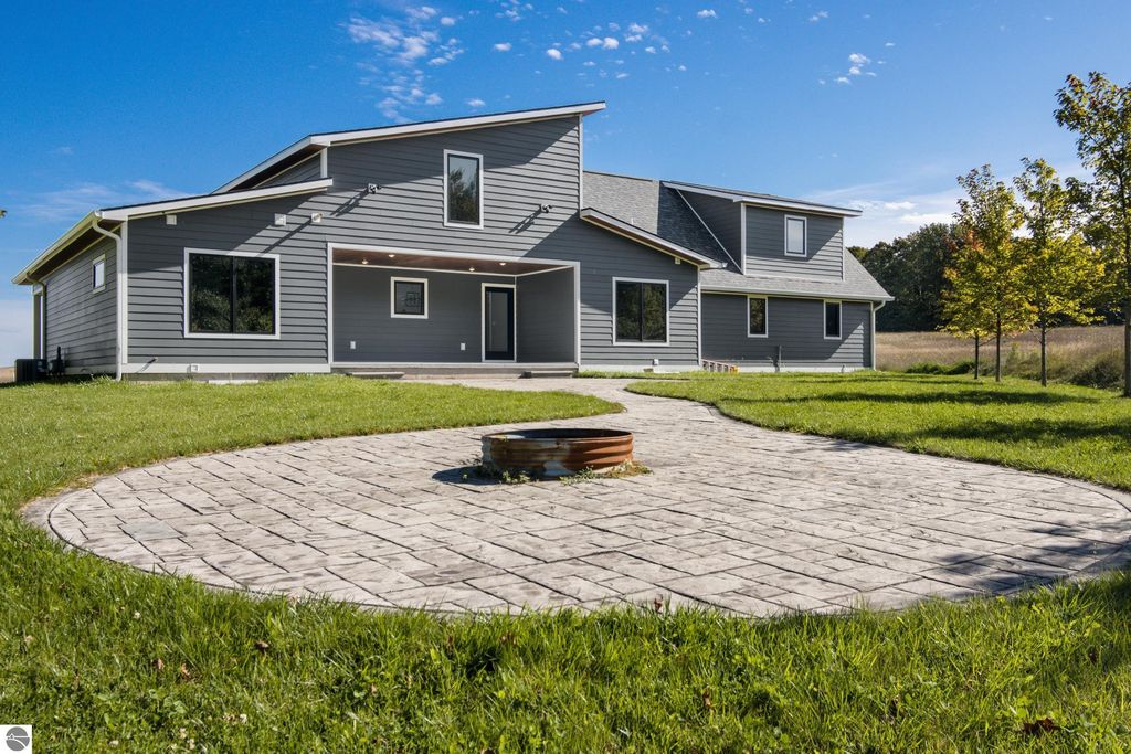 Image 37 of property listing at 4683 E Water View Drive, Lake Leelanau, MI 49653