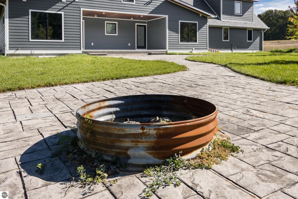 Image 38 of property listing at 4683 E Water View Drive, Lake Leelanau, MI 49653