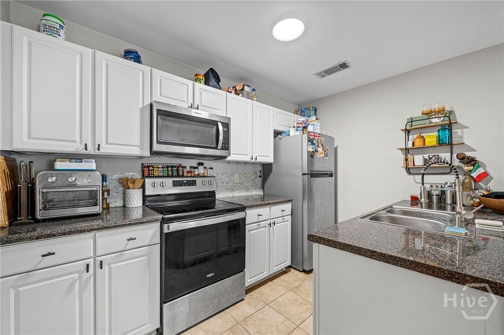 Image 34 of property listing at 354 Dekle Drive, Athens, GA 30605